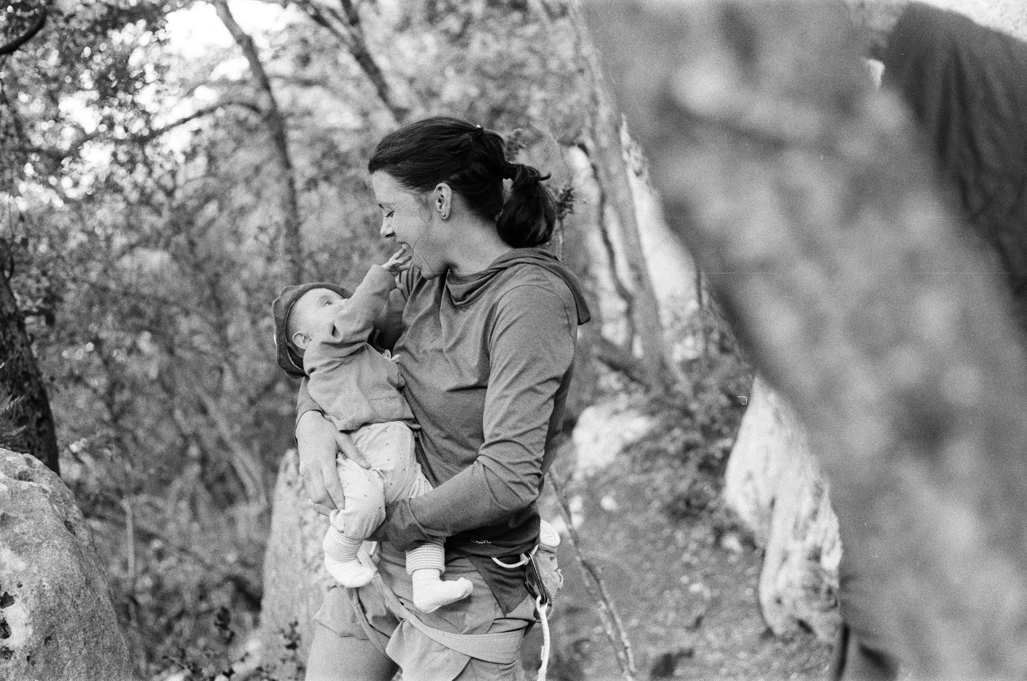 Erstes Baby gestern bei 29+1 geboren, 3 Pfund 1 Unze. : r/NICUParents, image size:2000x1326