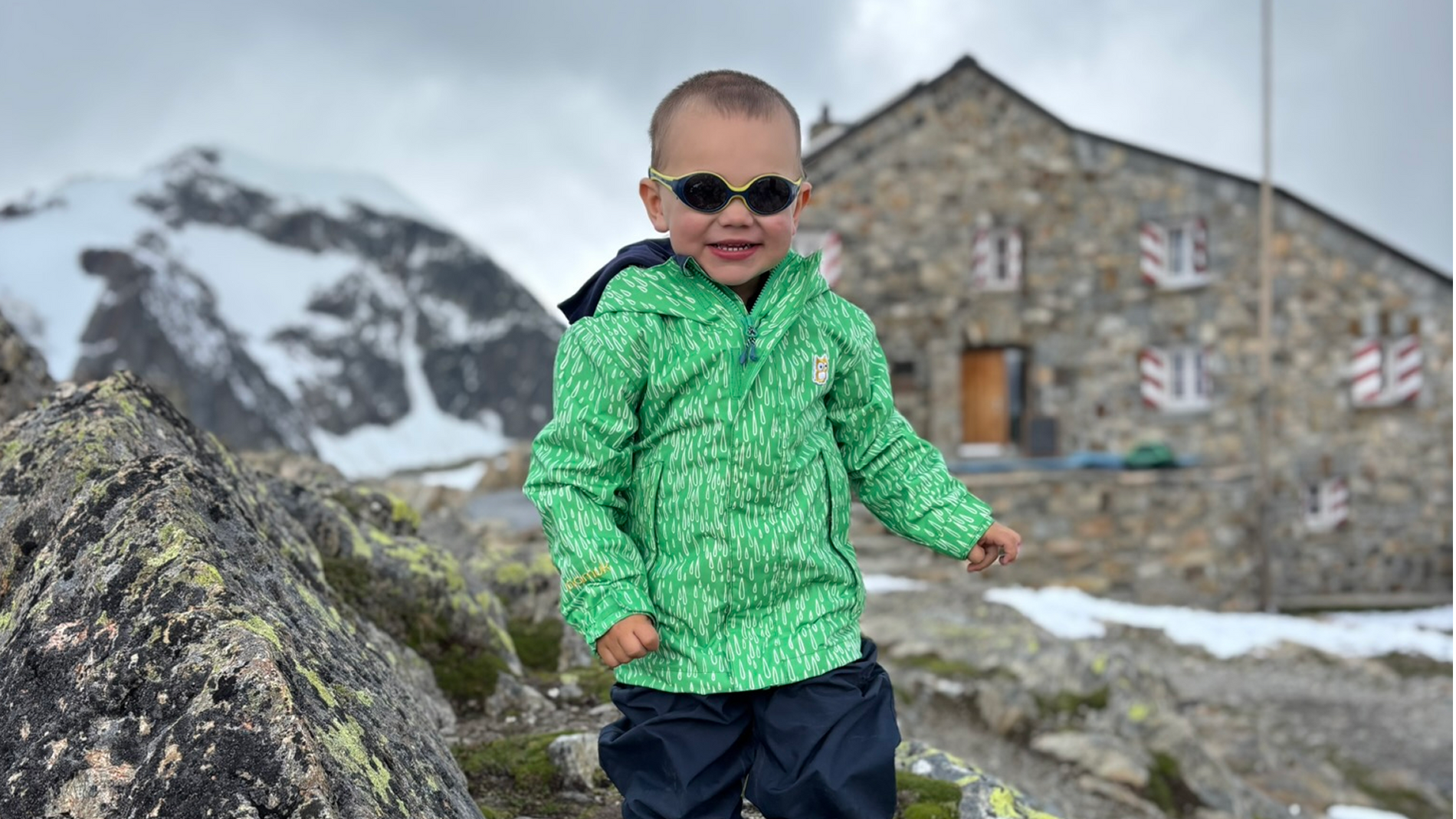 Hüttentouren mit Kindern: Tipps und Packliste von der Tierberglihütte
