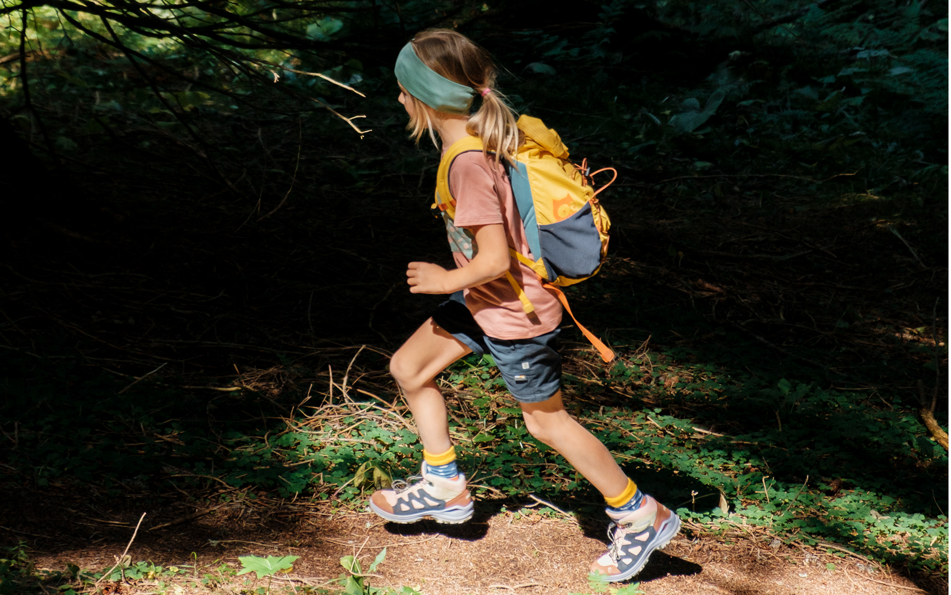 Hiking with kids: 10 + 1 must-haves for your next adventure
