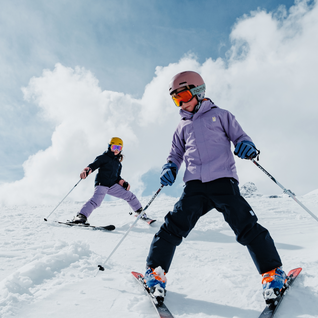 Wie findest du die beste Kinder-Skijacke für deine kleinen Abenteurer?