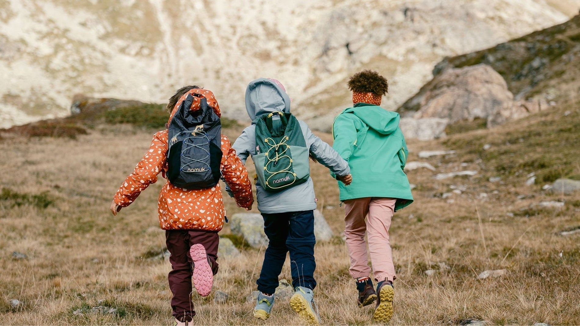 Der richtige Kinderrucksack für Alltag, Ausflug und Abenteuer
